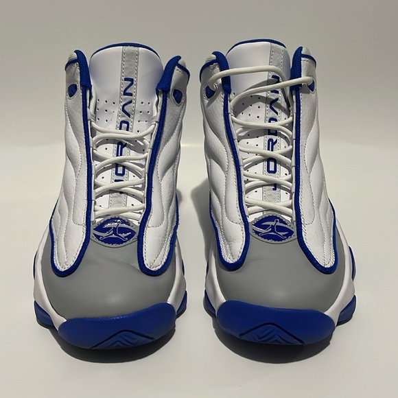 Jordan Pro Strong GS 6Y with the Box - Picture 4 of 8